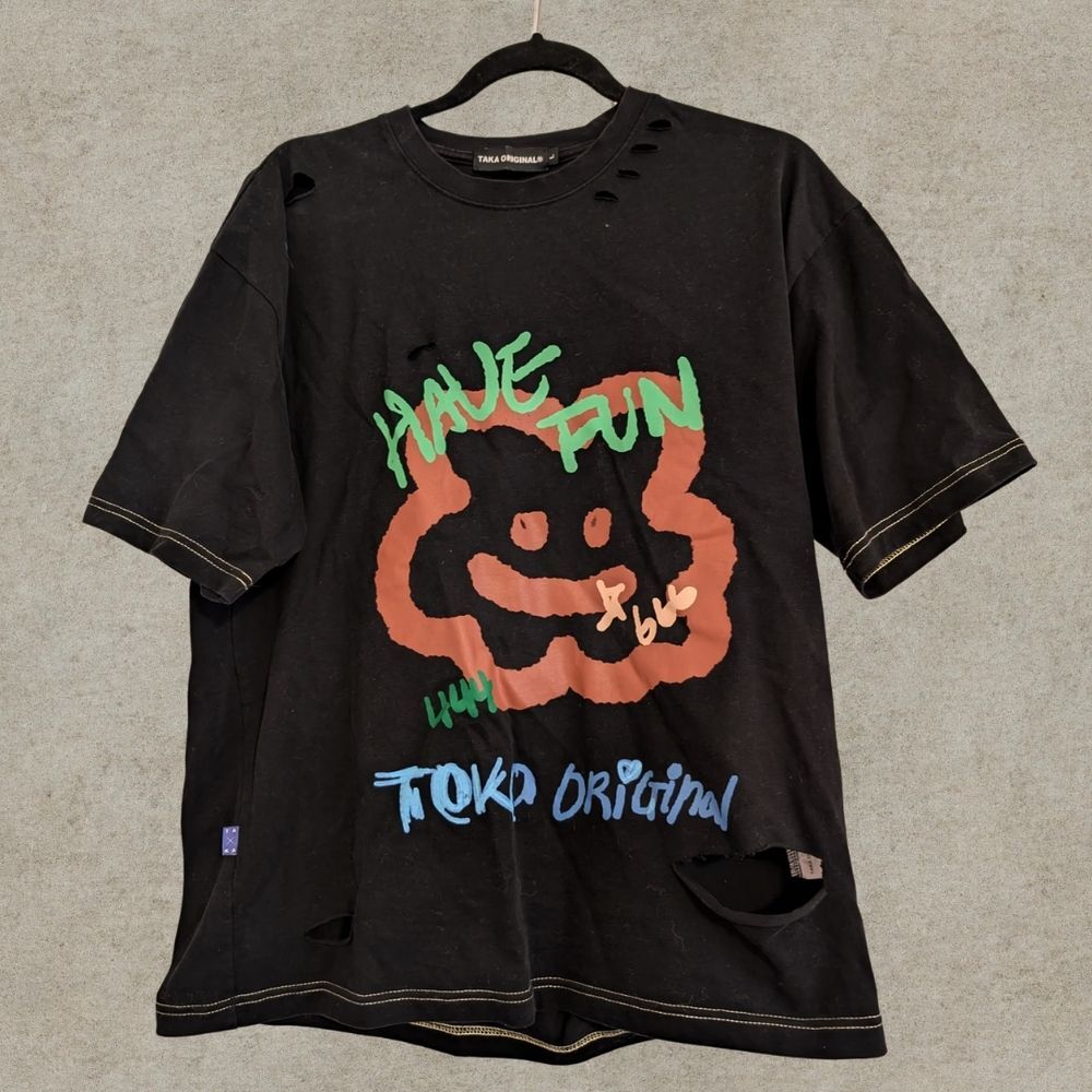Rare Taka Originals Black Distressed Graphic Tee